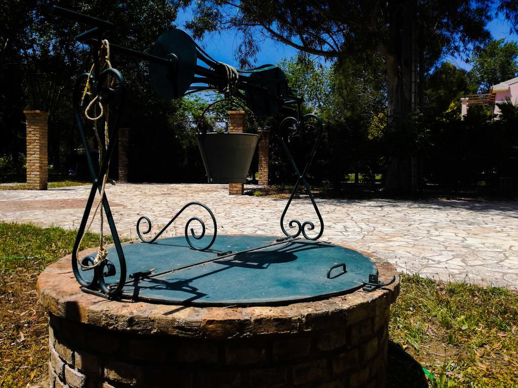 Antonia Beachfront Villa Lefkimmi (Corfu) Exterior foto