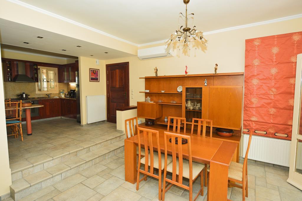 Antonia Beachfront Villa Lefkimmi (Corfu) Exterior foto