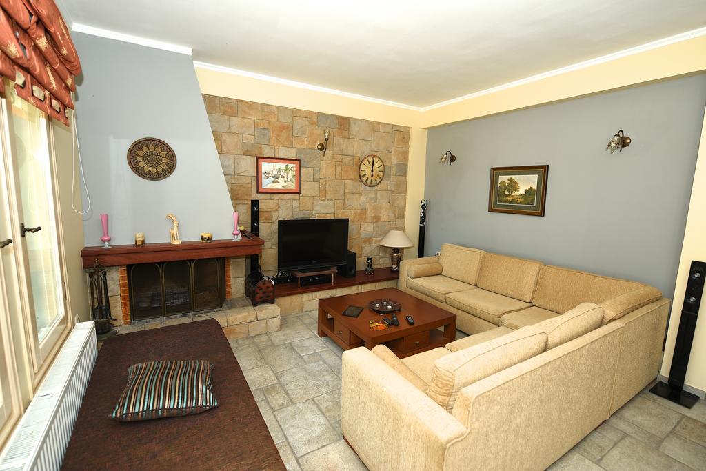 Antonia Beachfront Villa Lefkimmi (Corfu) Exterior foto