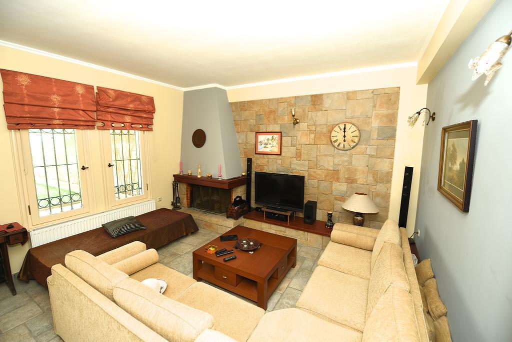 Antonia Beachfront Villa Lefkimmi (Corfu) Exterior foto