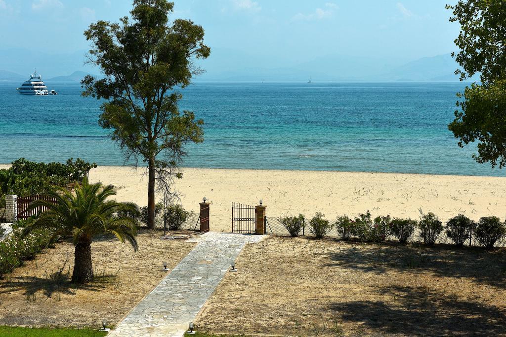 Antonia Beachfront Villa Lefkimmi (Corfu) Exterior foto