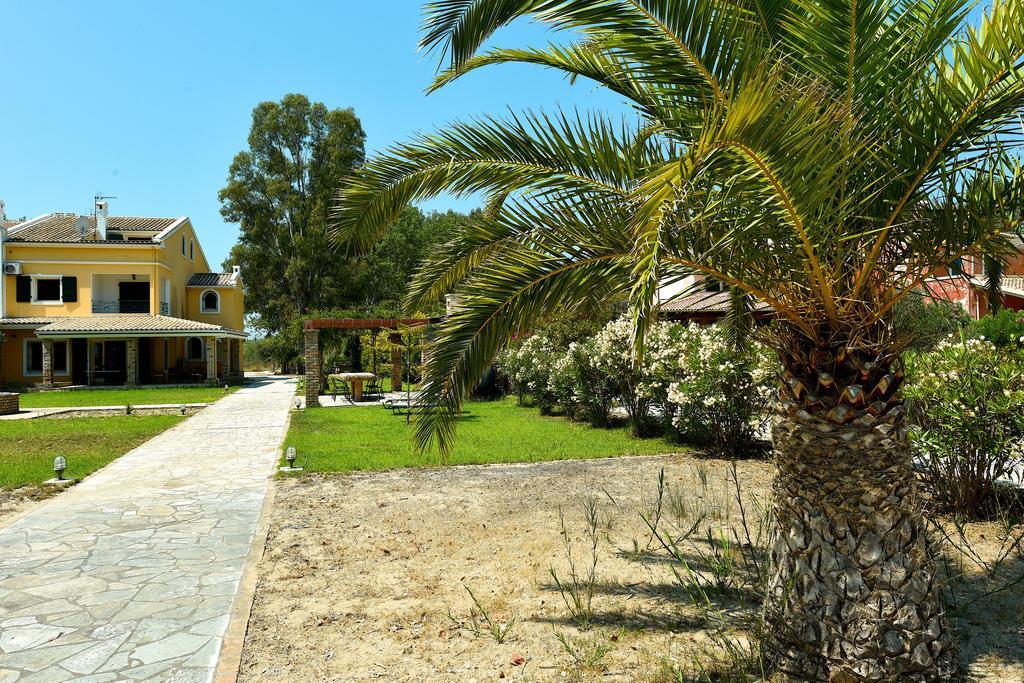 Antonia Beachfront Villa Lefkimmi (Corfu) Exterior foto